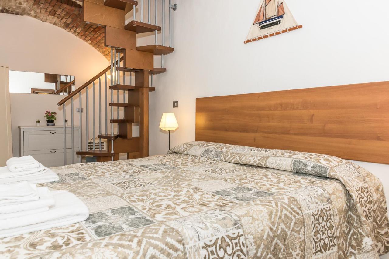 Casa Del Borgo By Arbaspaa Riomaggiore Bagian luar foto